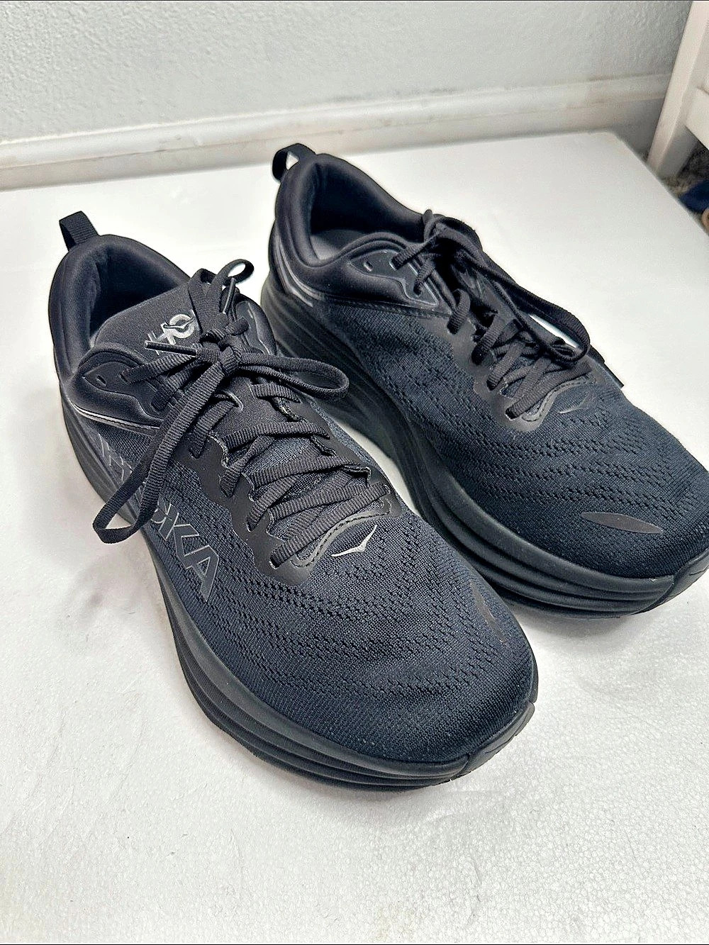 HOKA Bondi 8 Men's Black Athletic Shoes US 11.5 D